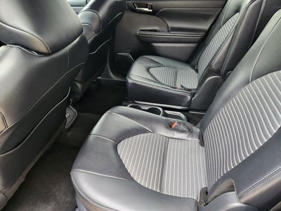 2025 Toyota Highlander XSE