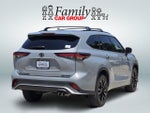 2025 Toyota Highlander XSE