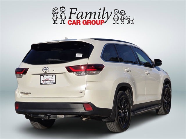 2019 Toyota Highlander SE