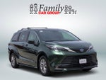 2025 Toyota Sienna XLE 8 Passenger