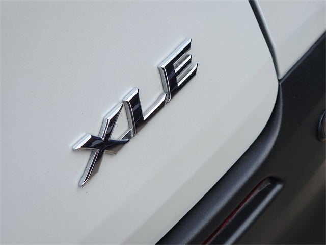 2025 Toyota Sienna XLE 7 Passenger