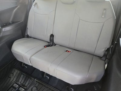 2026 Toyota Sienna XLE 8 Passenger