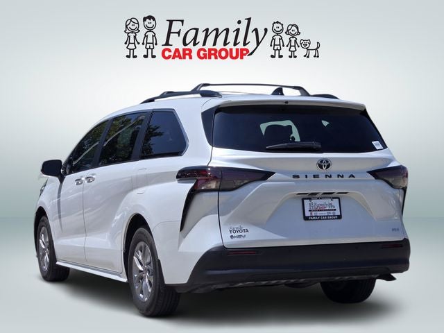 2026 Toyota Sienna XLE 8 Passenger