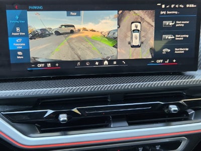 2025 BMW XM Base