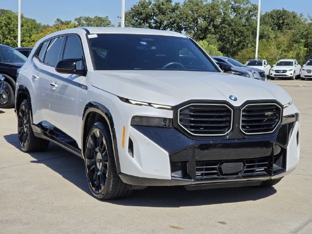 2025 BMW XM Base