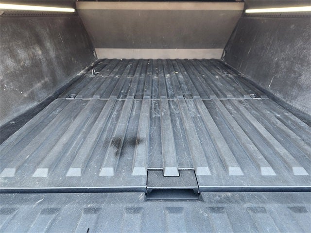 2024 Tesla Cybertruck Base