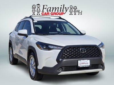 2024 Toyota Corolla Cross LE
