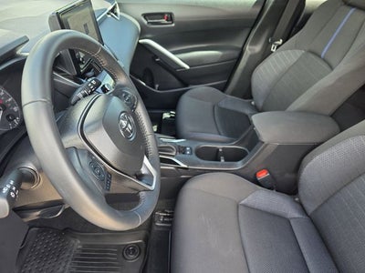2025 Toyota Corolla Cross Hybrid SE