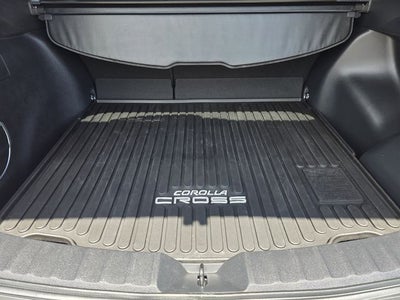 2025 Toyota Corolla Cross Hybrid SE