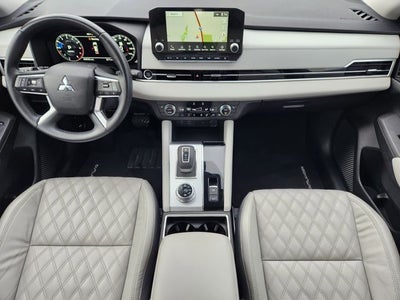 2022 Mitsubishi Outlander SEL