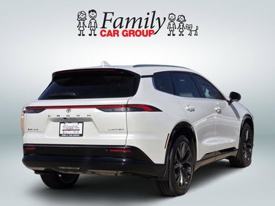 2025 Toyota Crown Signia Limited