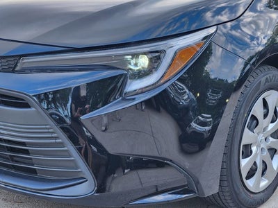 2025 Toyota Corolla Hybrid LE