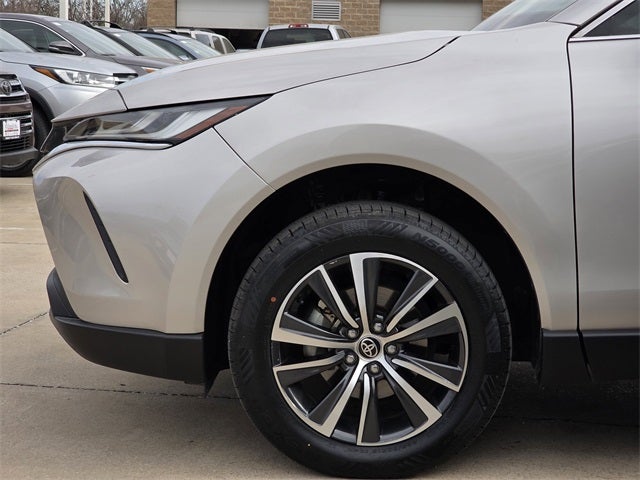 2023 Toyota Venza LE