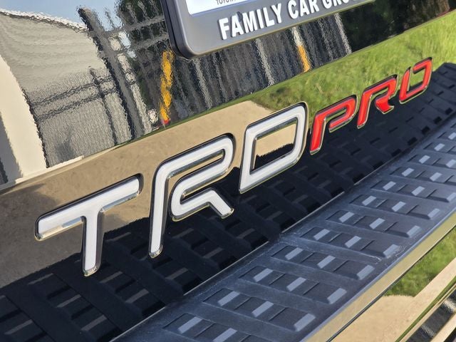 2025 Toyota 4Runner i-FORCE MAX Hybrid TRD Pro