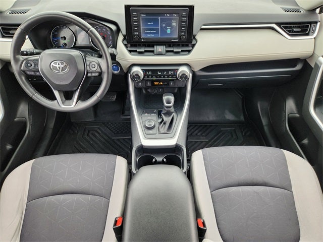 2020 Toyota RAV4 Hybrid XLE