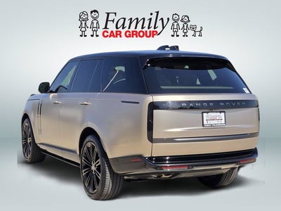 2025 Land Rover Range Rover SE