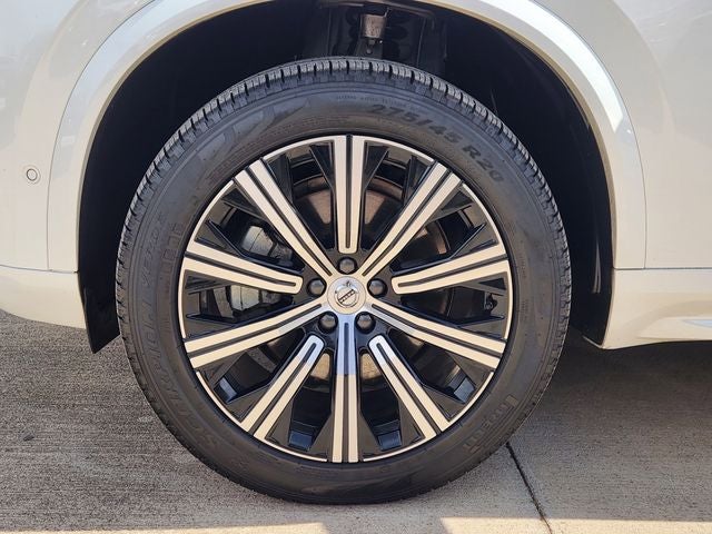 2025 Volvo XC90 B6 Plus 7-Seater