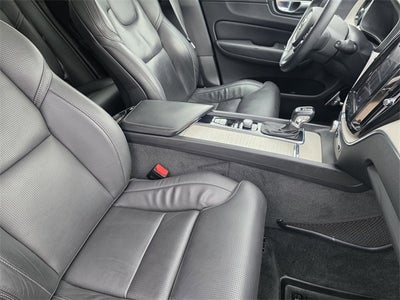 2021 Volvo XC60 T5 Inscription