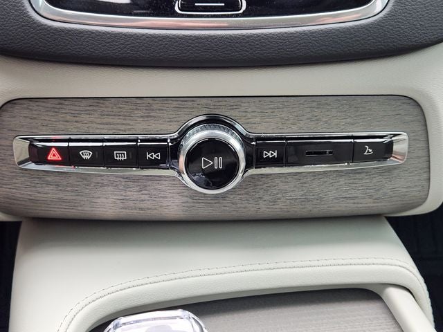2025 Volvo XC90 Plug-In Hybrid T8 Ultra 7 Passenger