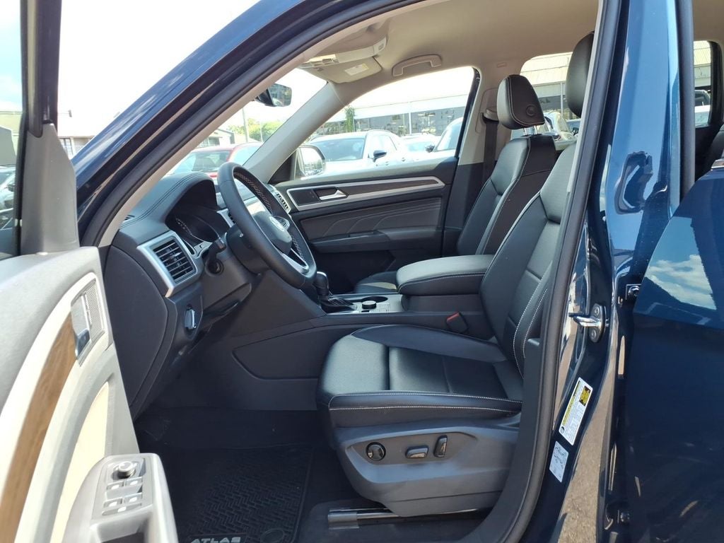2021 Volkswagen Atlas 3.6L V6 SE w/Technology