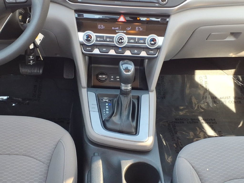2020 Hyundai Elantra SE