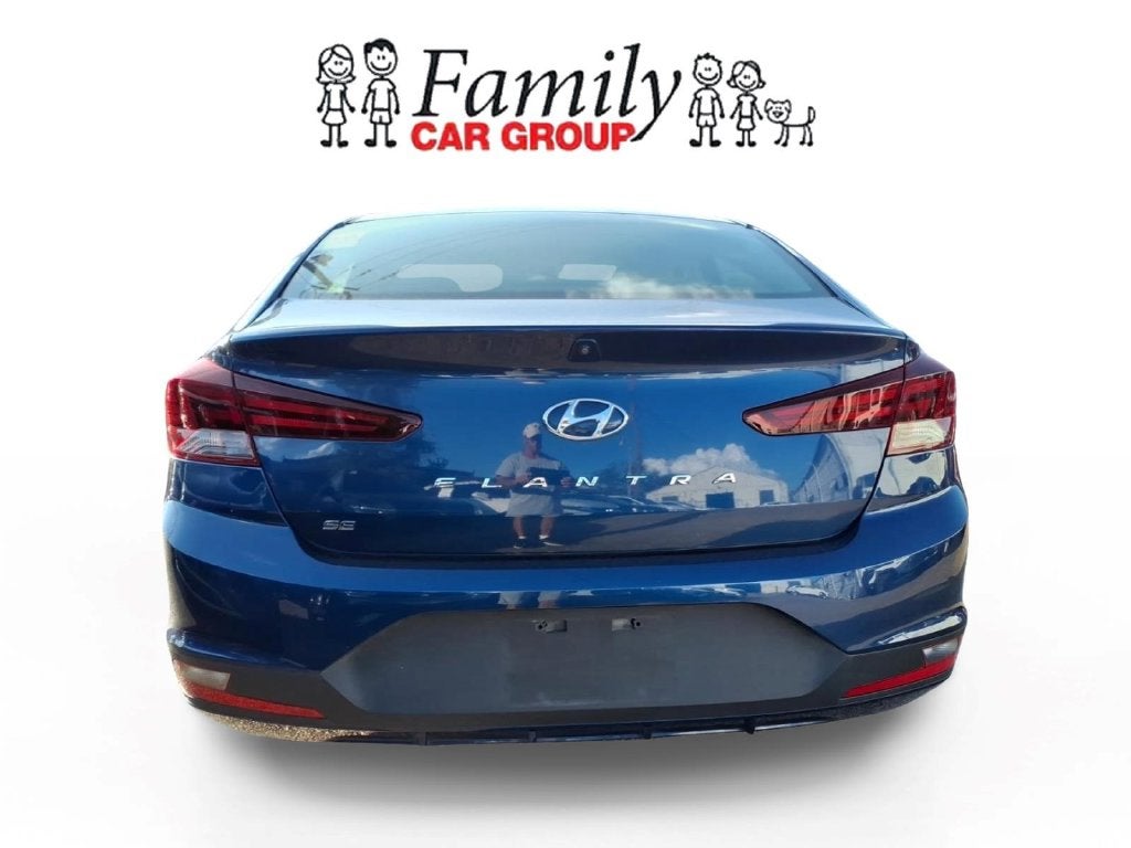 2020 Hyundai Elantra SE