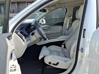 2025 Volvo XC90 B6 Ultra