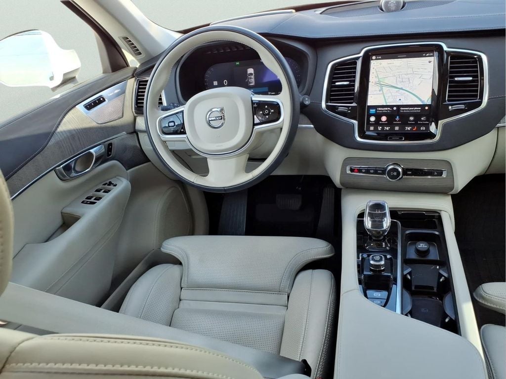 2025 Volvo XC90 B6 Ultra