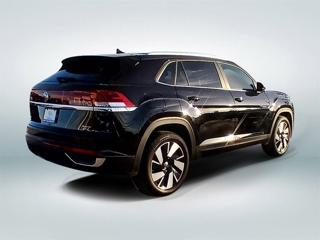 2025 Volkswagen Atlas Cross Sport 2.0T SE w/Technology