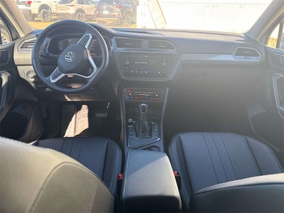 2024 Volkswagen Tiguan 2.0T SE