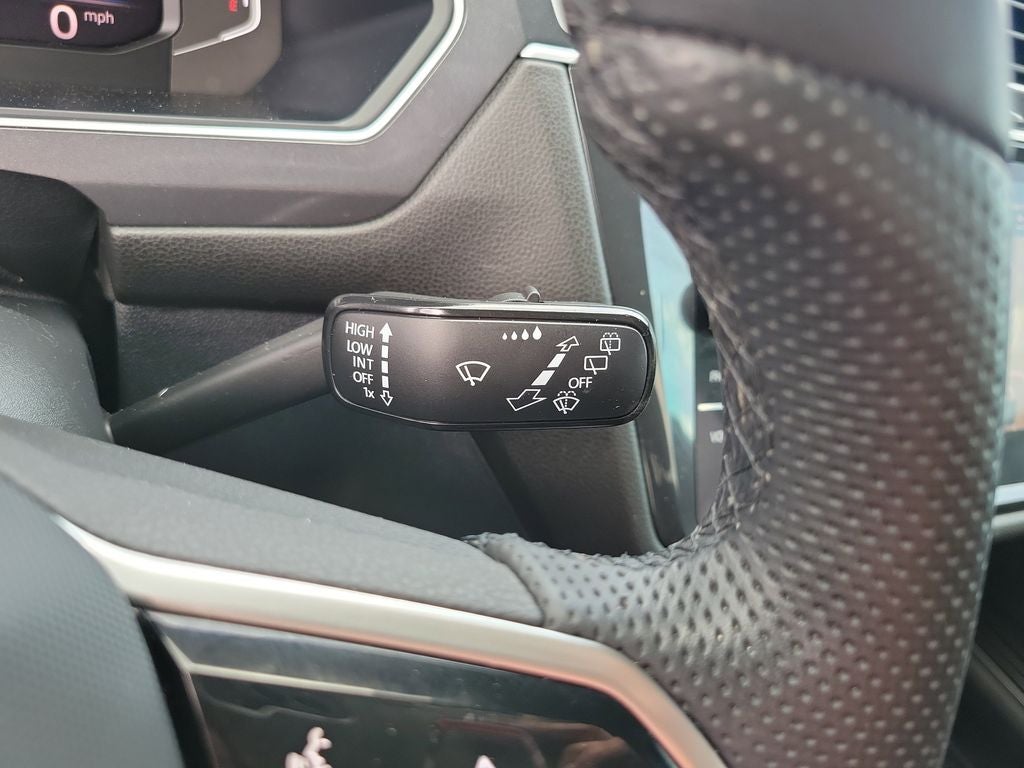 2024 Volkswagen Tiguan 2.0T SEL R-Line