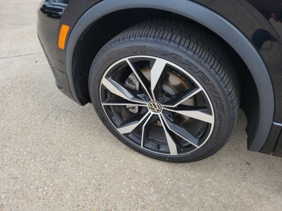 2024 Volkswagen Tiguan 2.0T SEL R-Line
