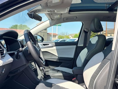 2025 Volkswagen Taos 1.5T SEL