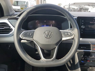 2025 Volkswagen Taos 1.5T SE