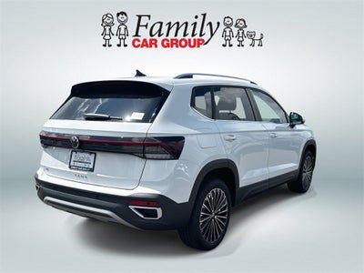 2025 Volkswagen Taos 1.5T SE