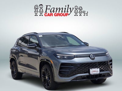 2025 Volkswagen Tiguan 2.0T SE R-Line Black