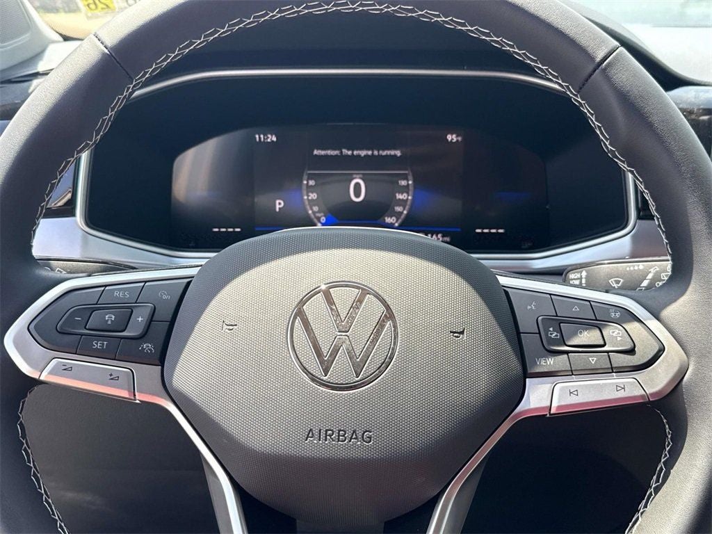2025 Volkswagen Taos 1.5T SE