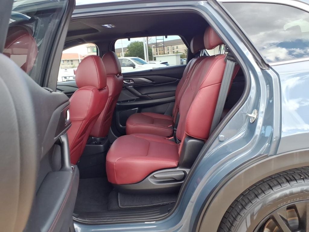 2022 Mazda Mazda CX-9 Carbon Edition