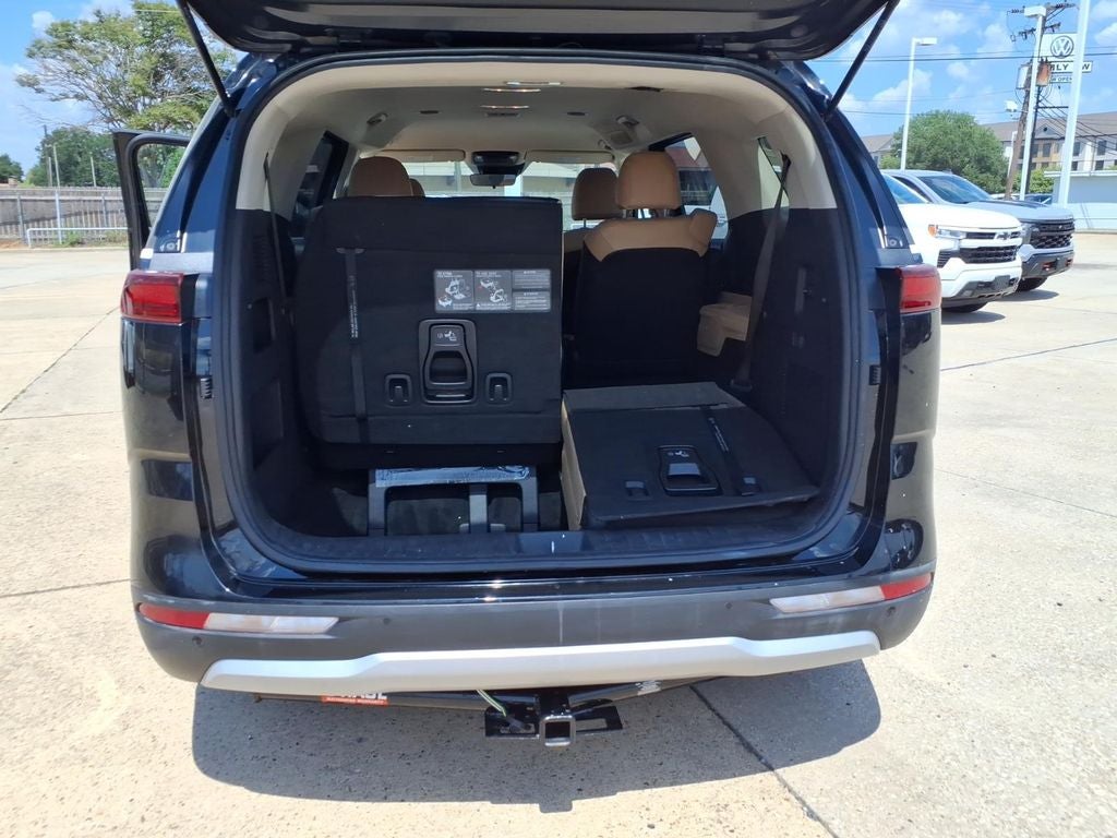 2023 Kia Carnival LX Seat Package