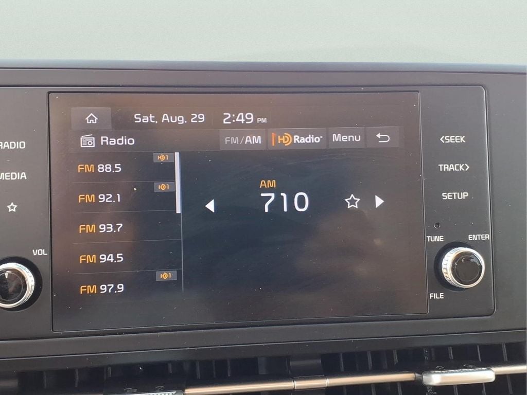 2023 Kia Carnival LX Seat Package