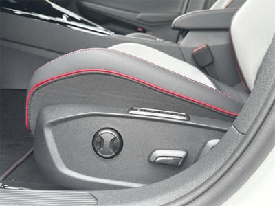 2025 Volkswagen Golf GTI 2.0T SE