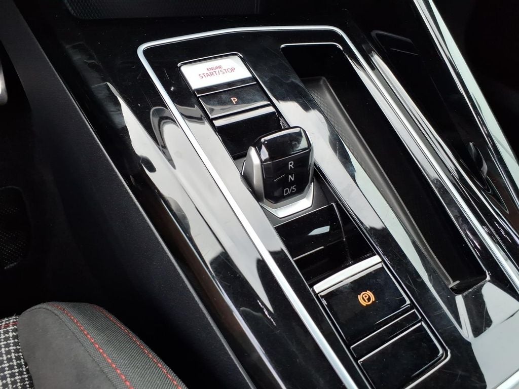2024 Volkswagen Golf GTI 2.0T S