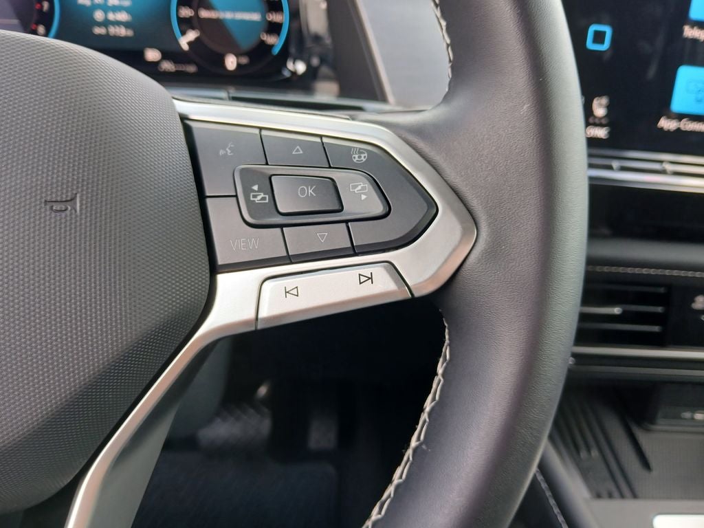 2025 Volkswagen Atlas Cross Sport 2.0T SE