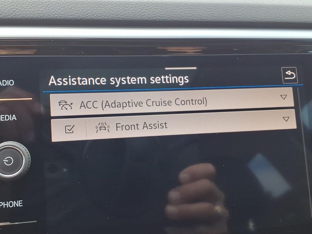 2022 Volkswagen Atlas 2.0T SE w/Technology