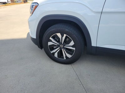 2024 Volkswagen Atlas 2.0T SE
