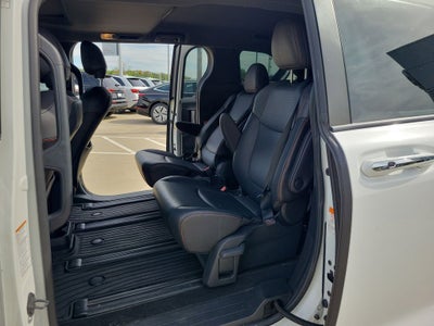 2021 Toyota Sienna XSE 7 Passenger