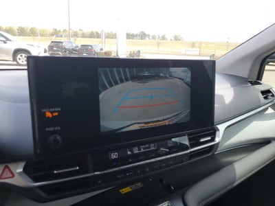 2025 Toyota Sienna XLE 8 Passenger