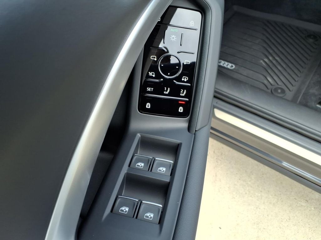 2025 Audi Q5 2.0T Premium Plus quattro