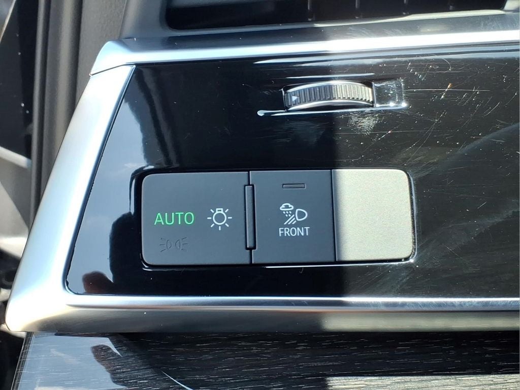 2023 Audi Q7 45 Premium quattro