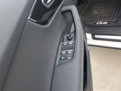 2024 Audi Q8 55 Prestige quattro